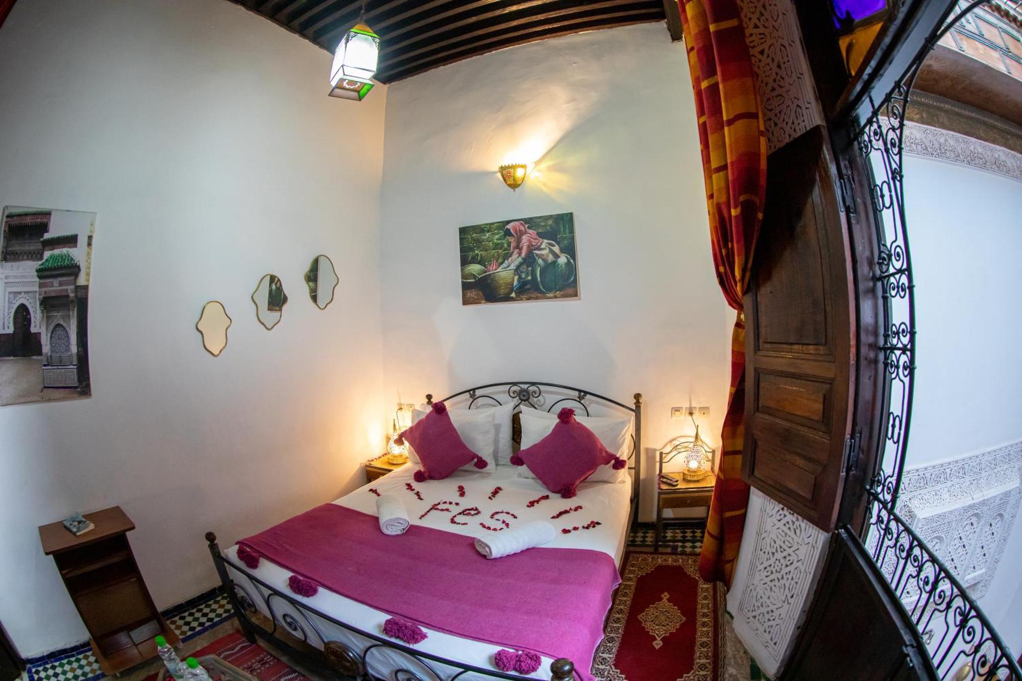 Riad Lalamoune Fez Buitenkant foto